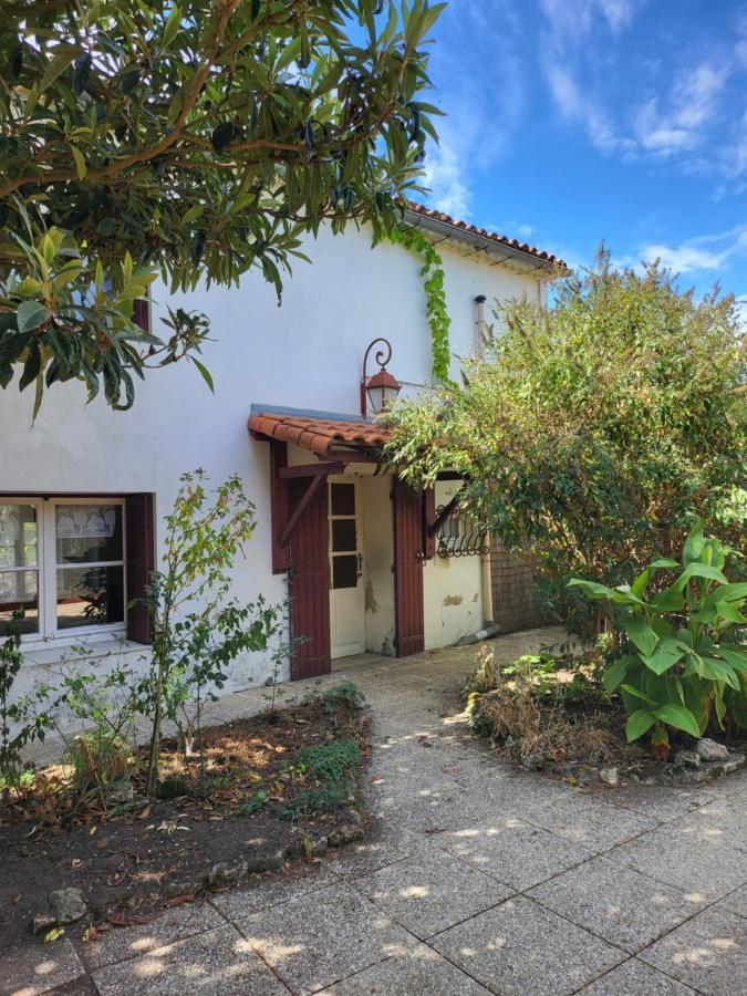 La Maison Rouge Paisible Maison De Pays ソジョン エクステリア 写真